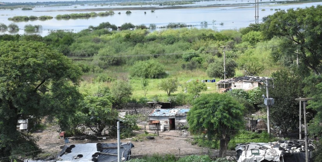 Con las lluvias del viernes, el Salado volvió a crecer