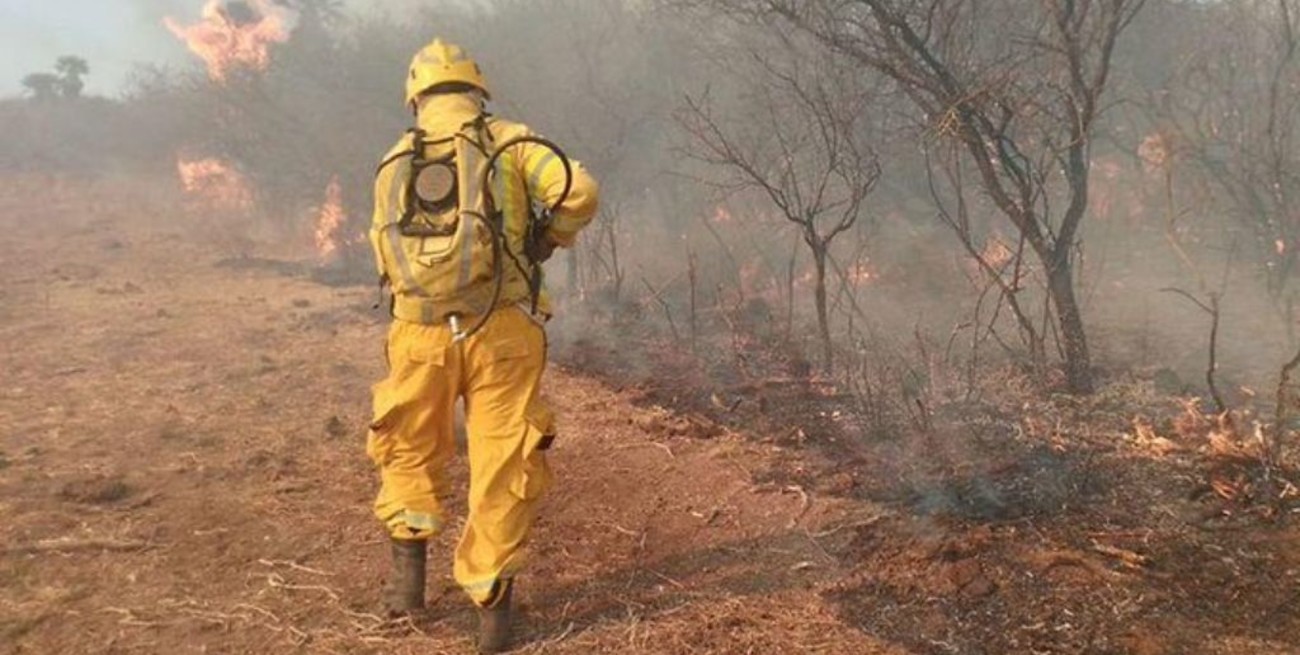 Video: Alertan por reinicios de fuegos que estaban controlados en Córdoba