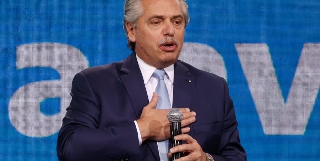 El furcio de Alberto Fernández: "Llenemos la Plaza de Mayo y celebremos este triunfo como corresponde"