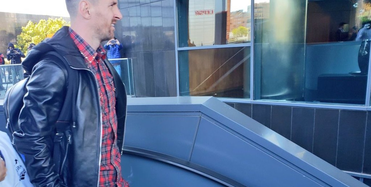 Messi llegó a Madrid para unirse a la Selección Argentina