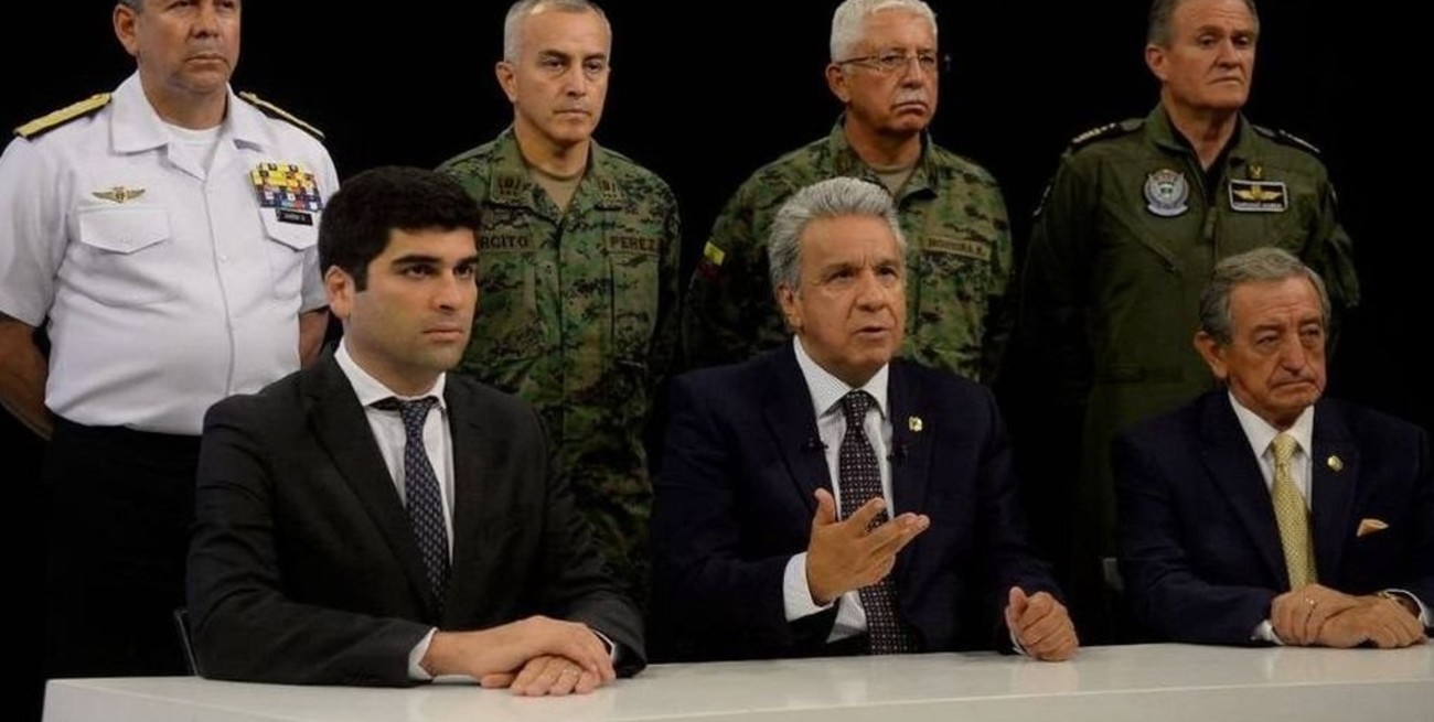 Argentina y otros seis países de la región expresaron su "firme respaldo" al gobierno ecuatoriano