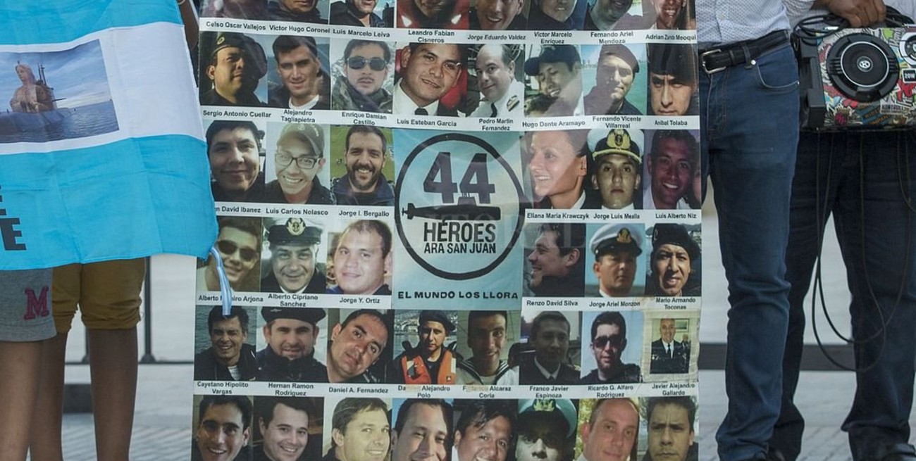 Abrieron y filmaron los lockers de los marinos del ARA San Juan