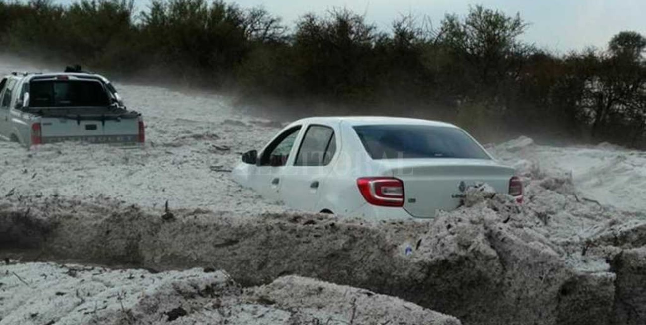 Impresionante tormenta de granizo en Córdoba