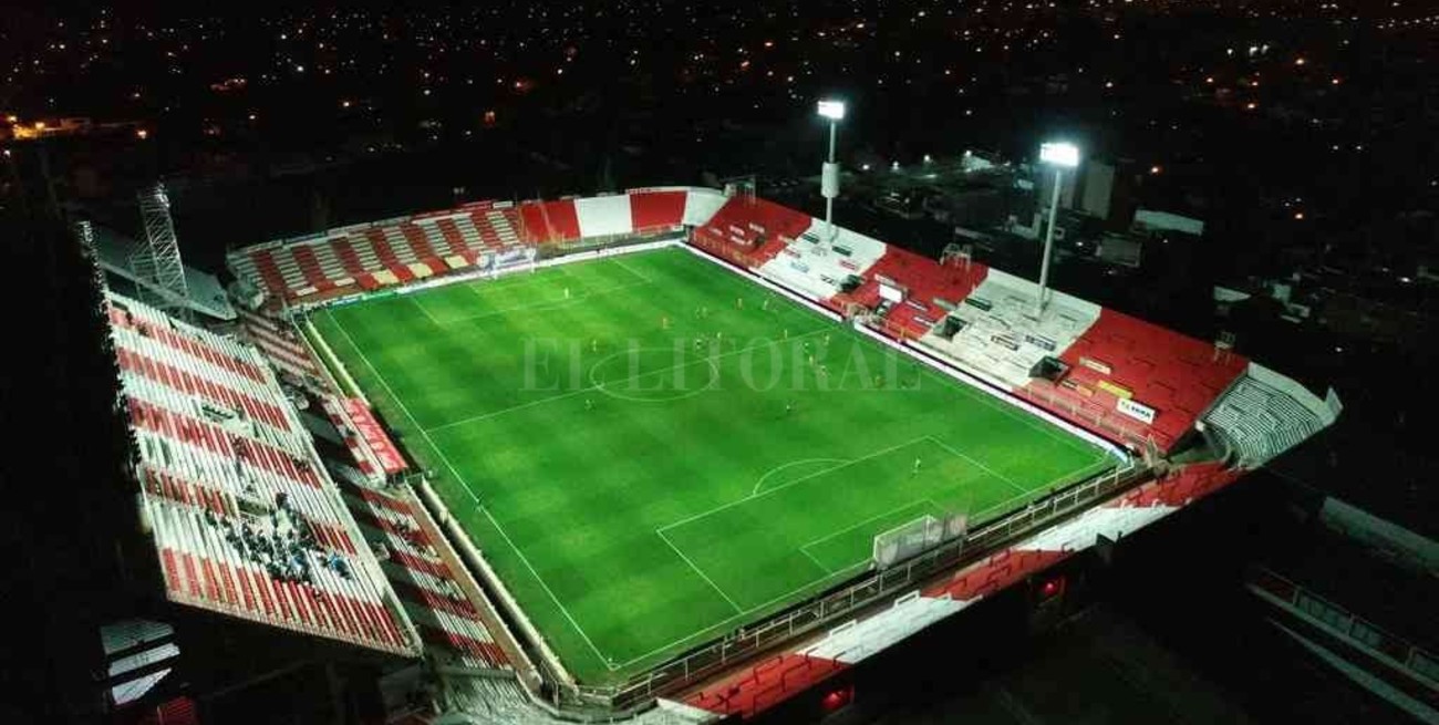 Oficial del club: "Unión tiene 15.000 socios fijos, con un año y ocho meses sin fútbol"