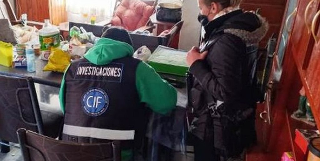 Tres detenidas en Salta por falsificar órdenes de vacunación covid para adolescentes sin riesgo