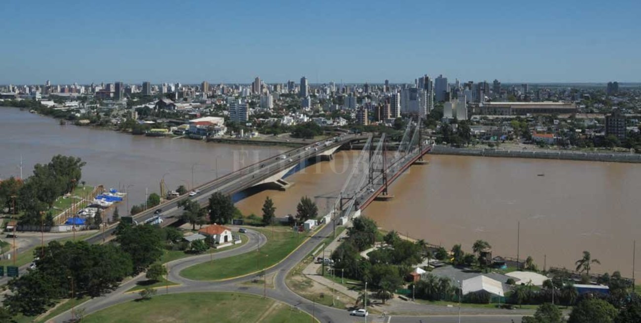 Continúa la ola de calor y la ciudad sigue "caliente"