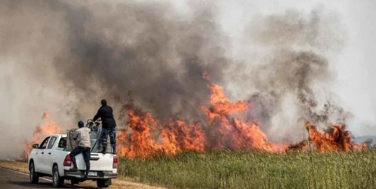 Gustavo Valdés agradeció la ayuda enviada a Corrientes y dijo que "hay focos que no se pueden detener"