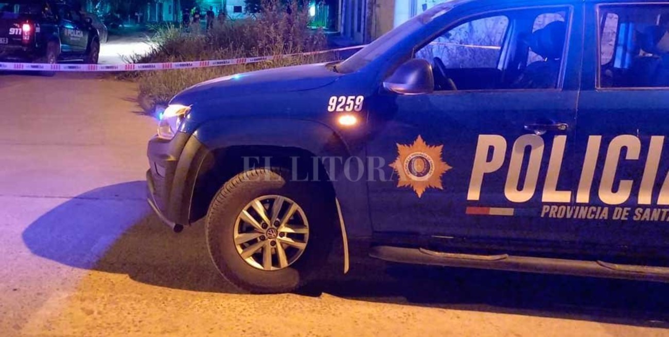 Acribillaron a un hombre dentro de un auto en el norte de la ciudad de Santa Fe