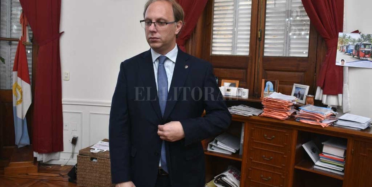 Está garantizado el pago de sueldos y aguinaldos a empleados públicos