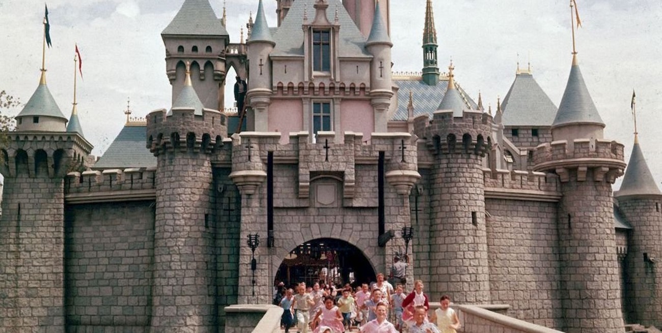 Fotos: Así fue la inauguración del primer parque de Disney en 1955