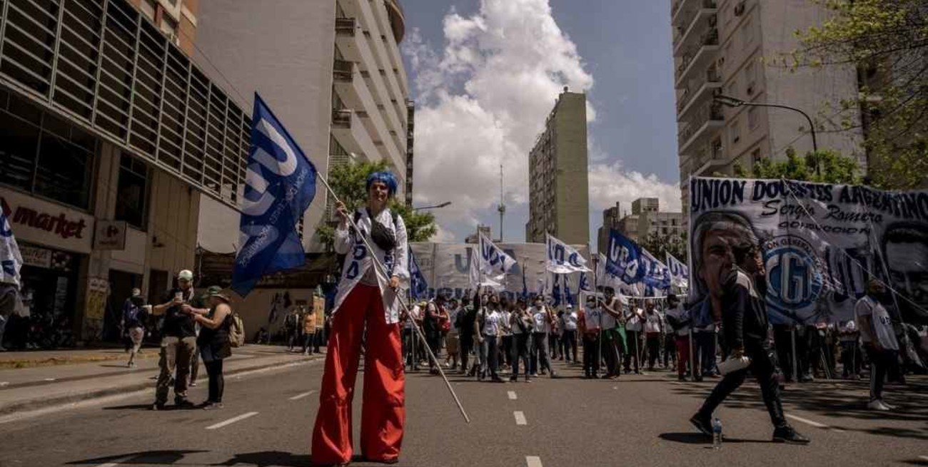 Sergio Romero dijo que "el pase sanitario escolar es un tema controvertido"