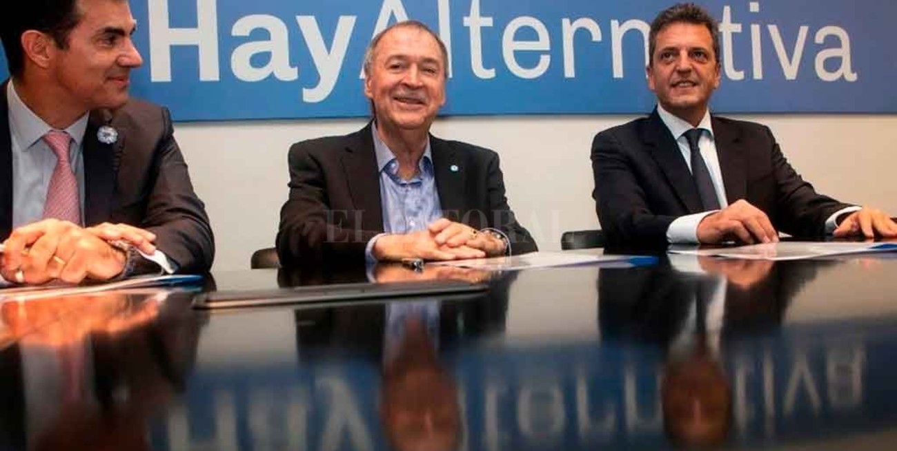 Schiaretti convocó a Tinelli y a Scioli a sumarse a Alternativa Federal