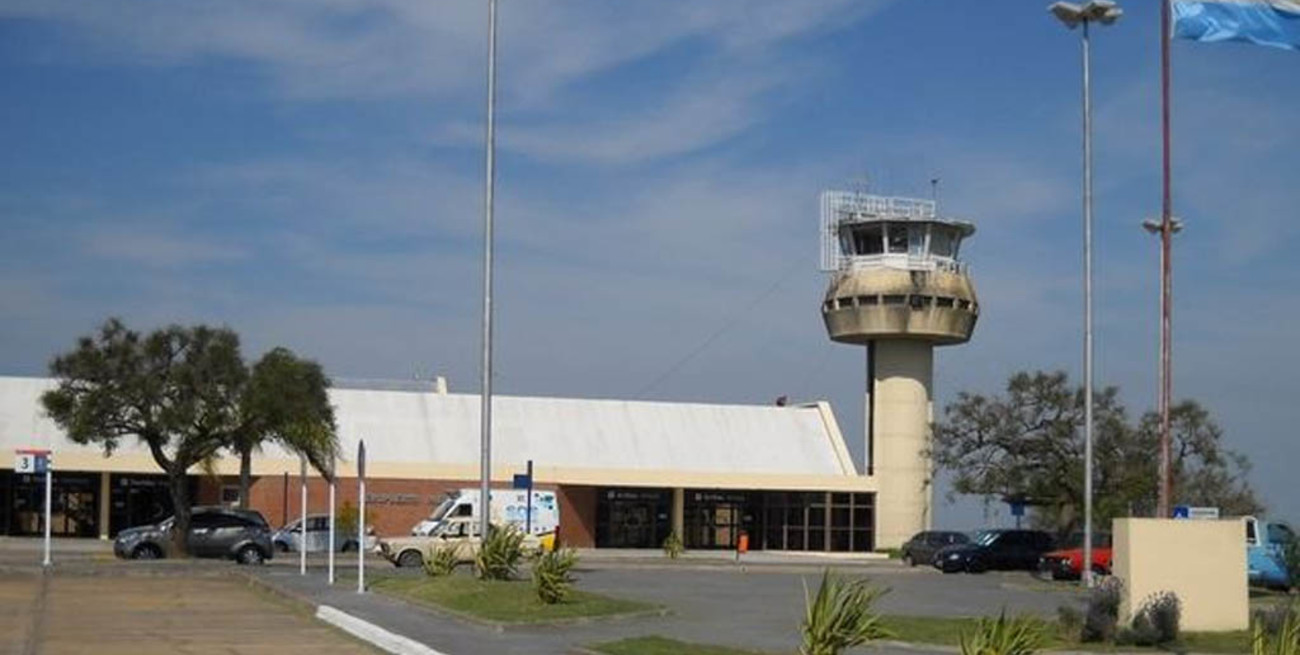 Vuelos cancelados por un desperfecto en el aeropuerto de Paraná