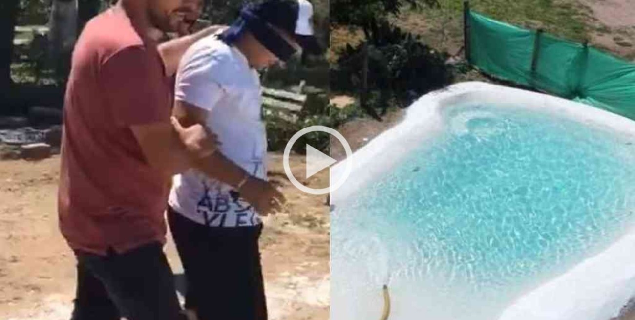 Francisco Benítez, recibió un regalo que lo emocionó: una alucinante "piscina playa" para su casa