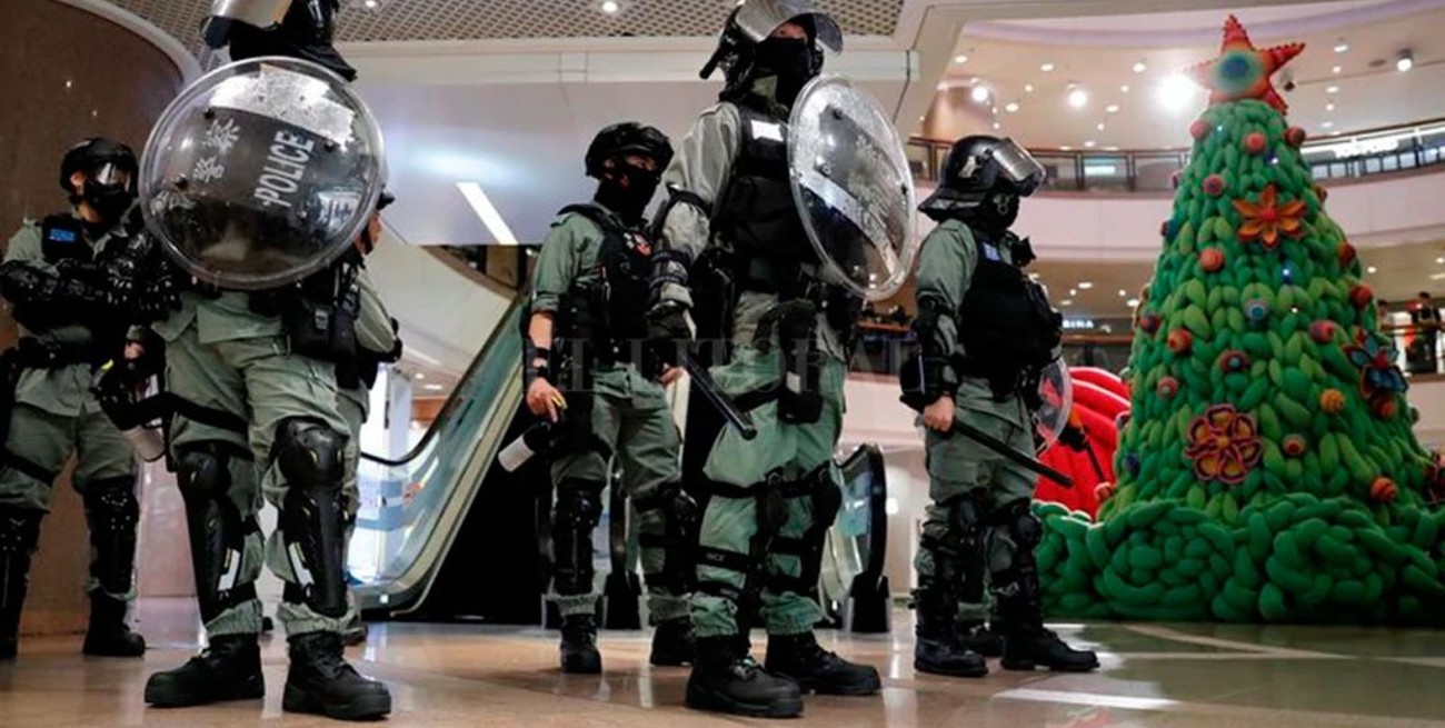 Detenciones masivas en Hong Kong tras nuevas protestas