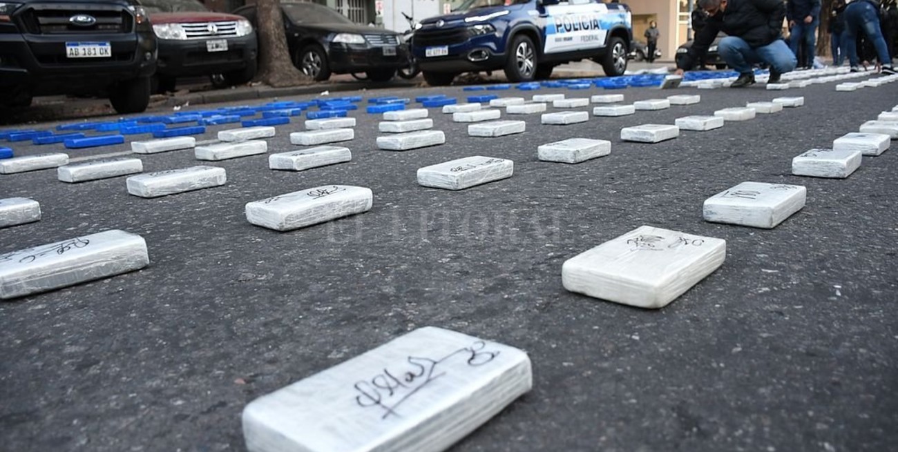 La pista de una avioneta y el secuestro de 391 kilos de cocaína en una cochera