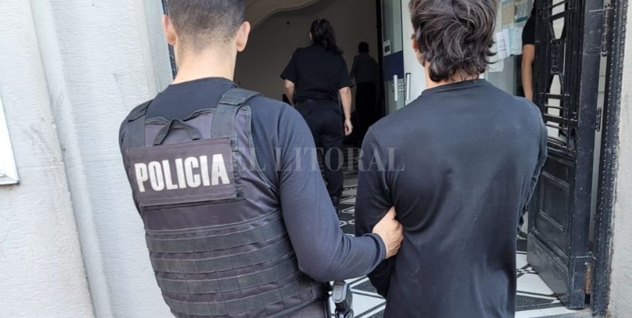 Atacó a policías con un cuchillo y terminó preso