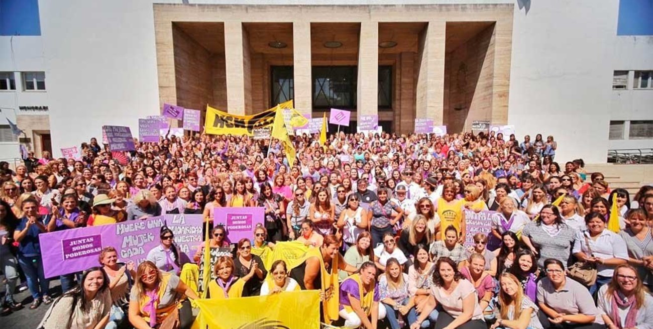 Jornada de reflexión en la Municipalidad por el Día Internacional de la Mujer