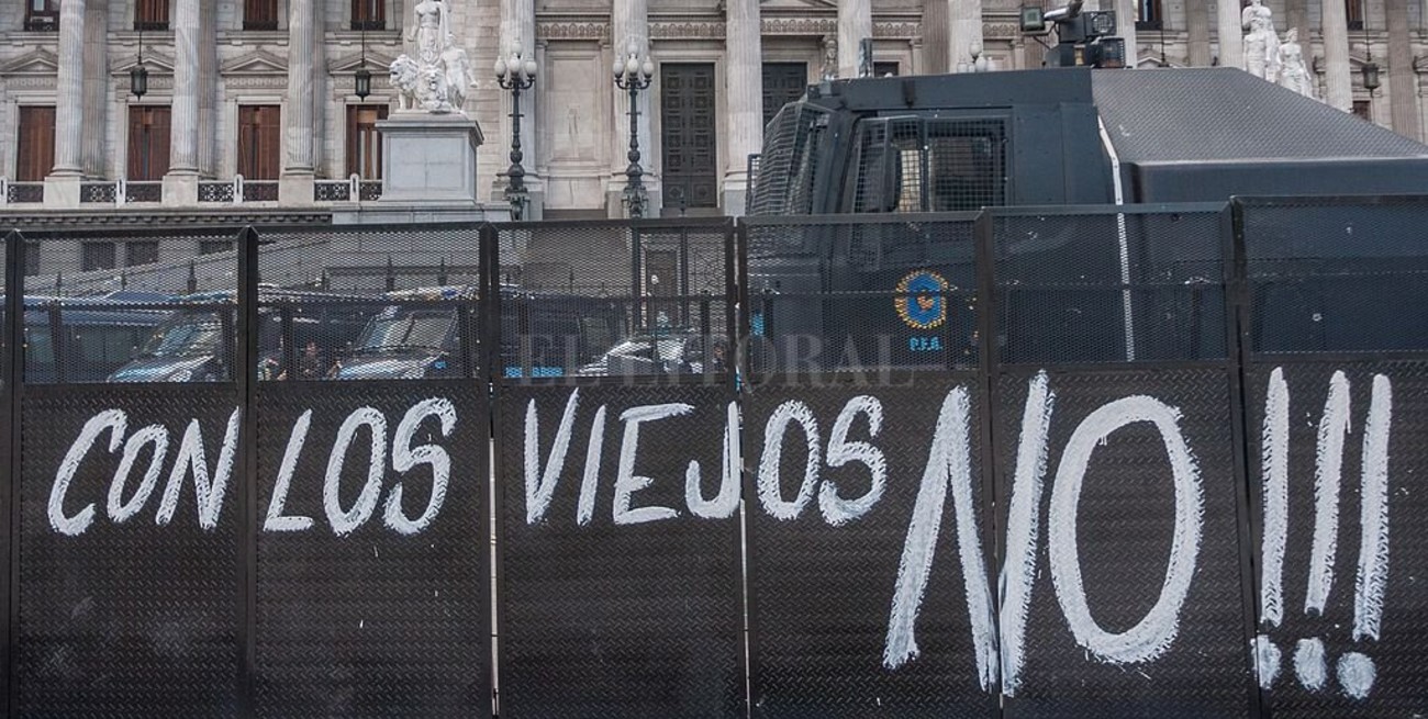 Piden a los bancos que devuelvan a los jubilados lo que les retuvieron cuando cobraron el bono