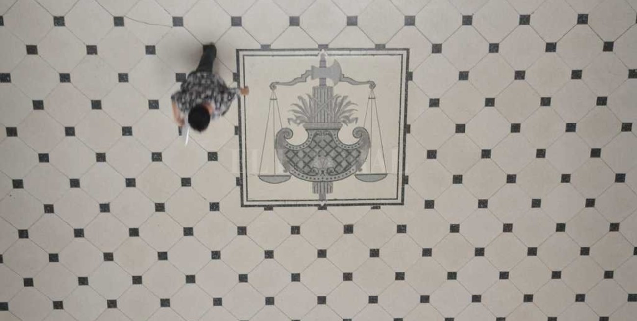 Falkenberg no sabía que el teléfono era de Pullaro