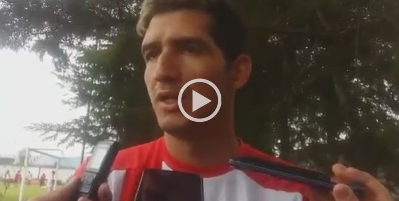 El día que Pinos confirmó que firmó contrato con Técnico Universitario por tres años