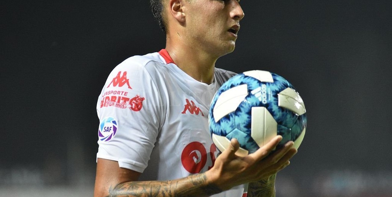 Blasi: "Nos jugamos la vida frente a Emelec"