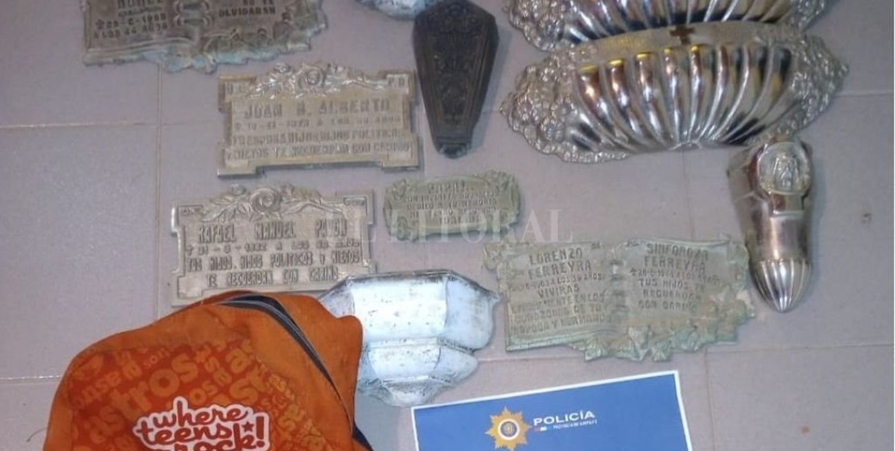 Ladrones de bronce en el cementerio de Lehmann