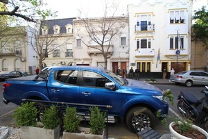 Archivo El Litoral El 20 de septiembre la policía secuestró la camioneta Mitsubishi L200 de Valdés, donde se secuestró un bolso con resto de éxtasis.