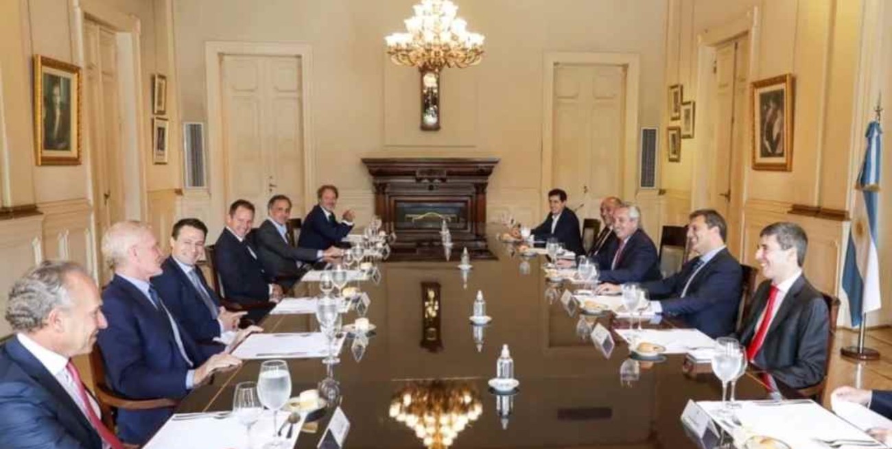 Empresarios le pidieron al presidente eliminar la doble indemnización  