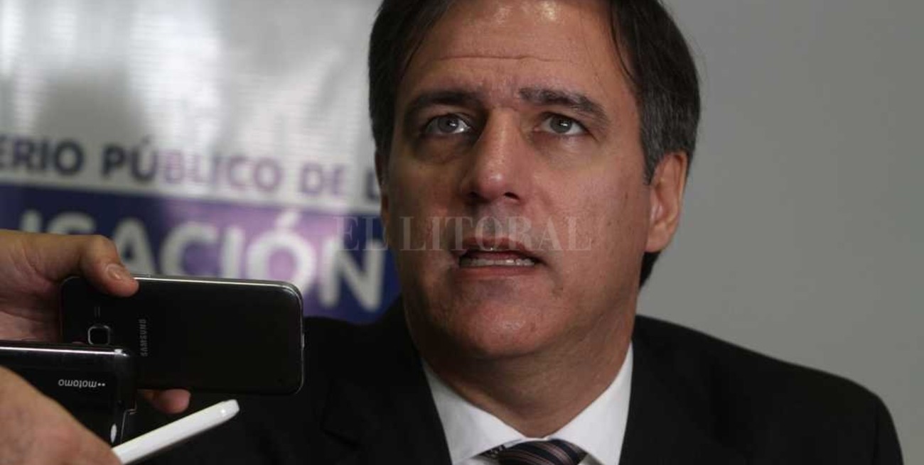 Arietti explicó por qué sacó al fiscal Apullán de dos causas "calientes" 