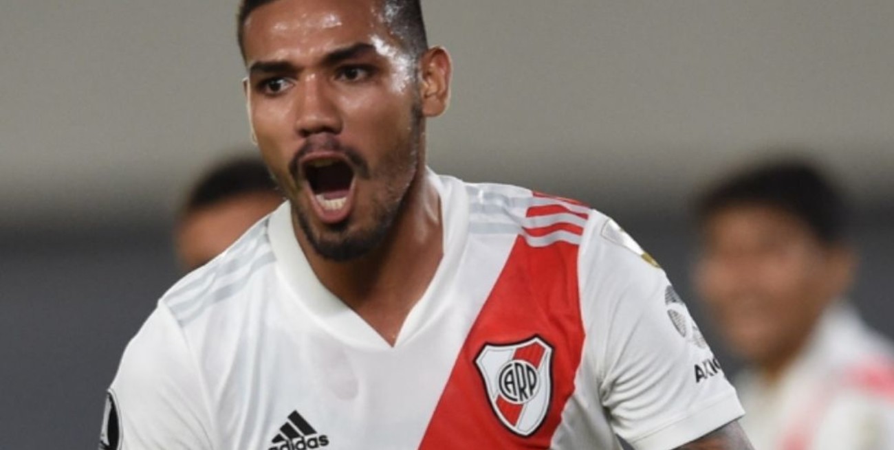 River compró el pase de Héctor Martínez y arregló su continuidad