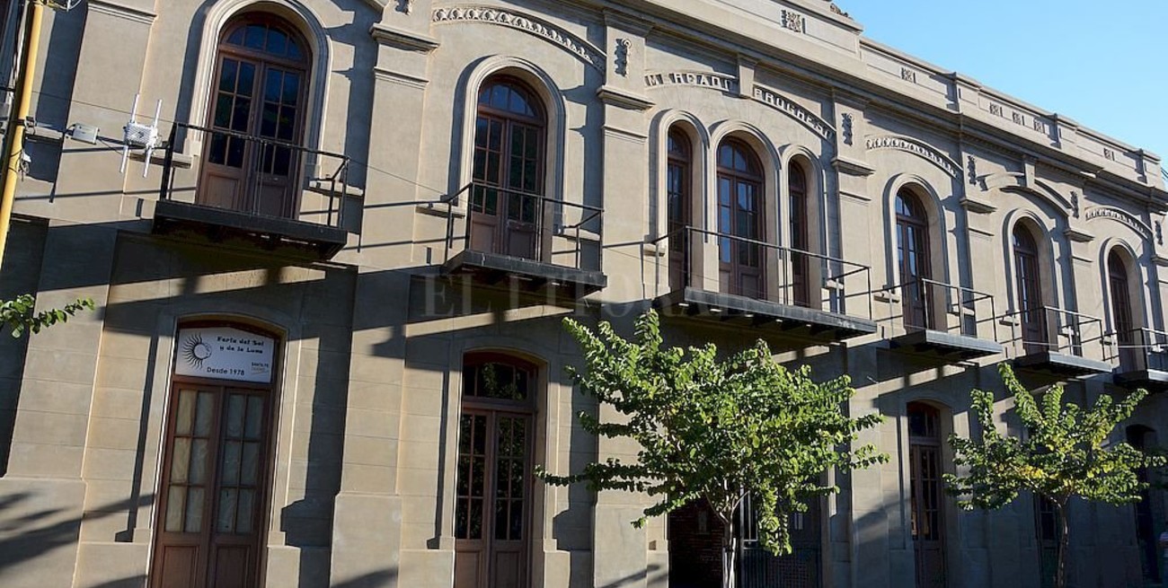 Raperos y payadores, juntos en el Mercado Progreso