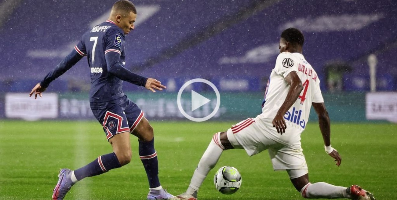 Sin Messi, PSG igualó en su visita ante Olimpyque Lyon