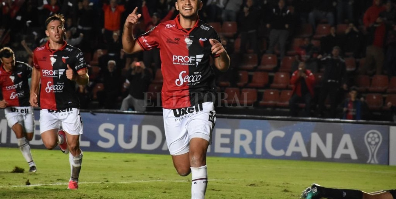 Sandoval y Schmidt entre los convocados en Colón