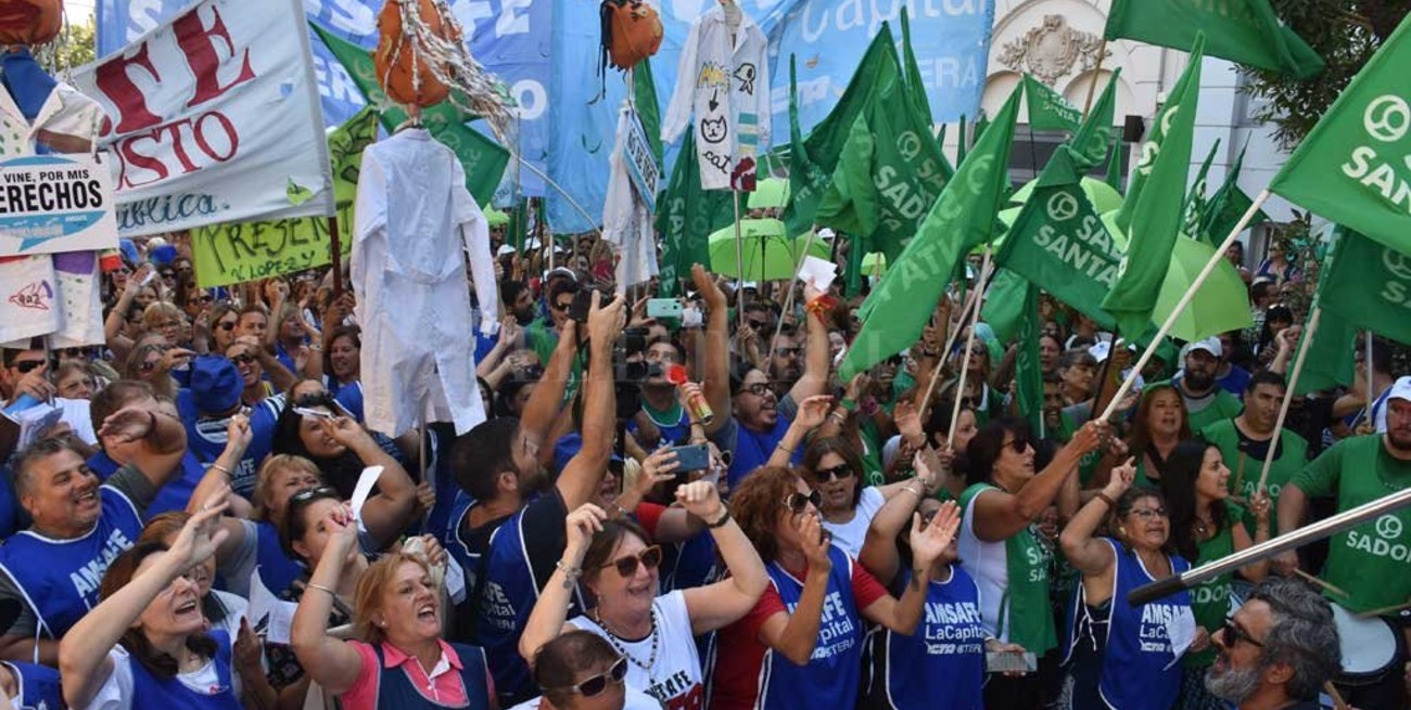 Es "inminente" una nueva  convocatoria a los docentes