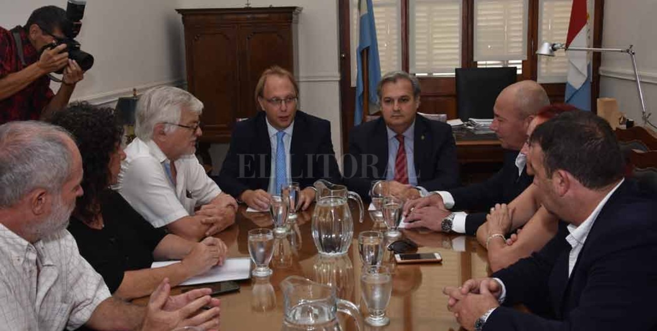 Se retoman este lunes las reuniones paritarias