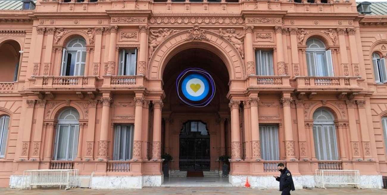 Nación aumenta impuestos y las provincias reciben menos