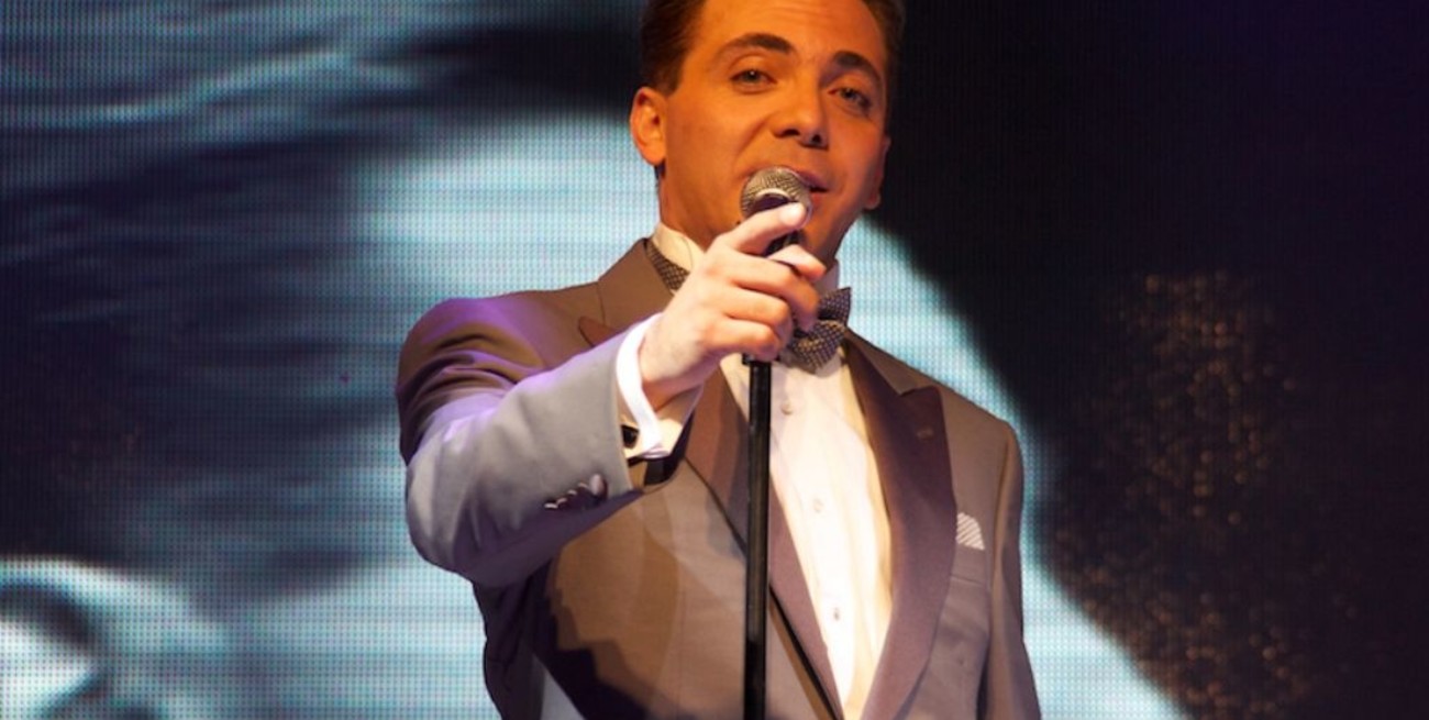 Cristian Castro anticipa su gira por el país con un show íntimo en Mar del Plata