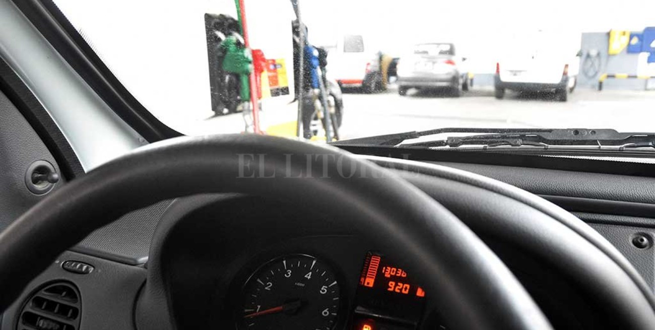 Axion se anticipó y aplicó el aumento en sus naftas este viernes