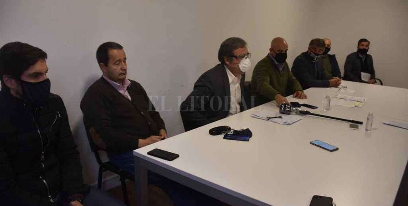 Solicitan que la justicia disponga la veda pesquera en el Paraná