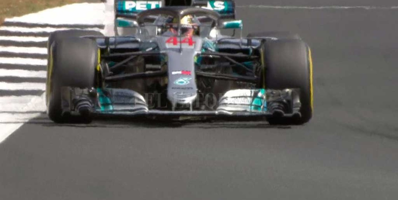F1: Hamilton se quedó con la "pole" en un final cerrado en Silverstone 