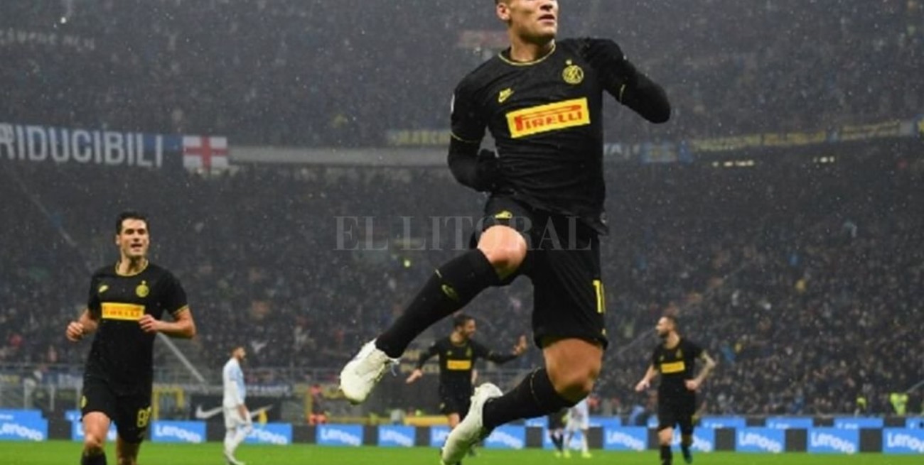 Pese a los rumores de su salida, Zanetti ve a Lautaro Martínez en el Inter