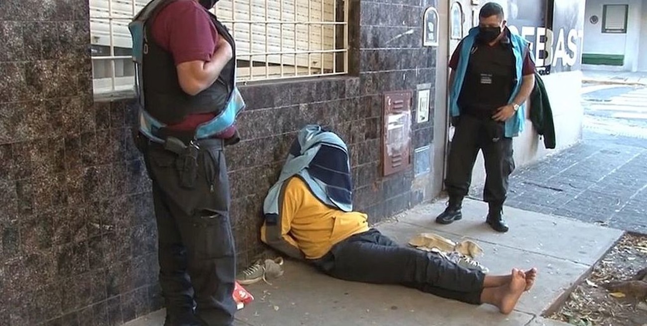 Salió de la cárcel y horas después  fue detenido por cometer un robo