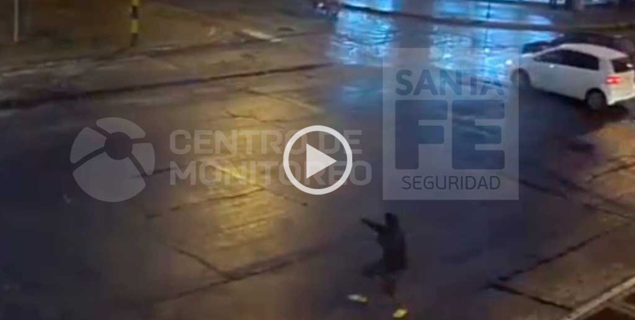 Video: Cuidacoches a los gomerazos en plena Av. Freyre