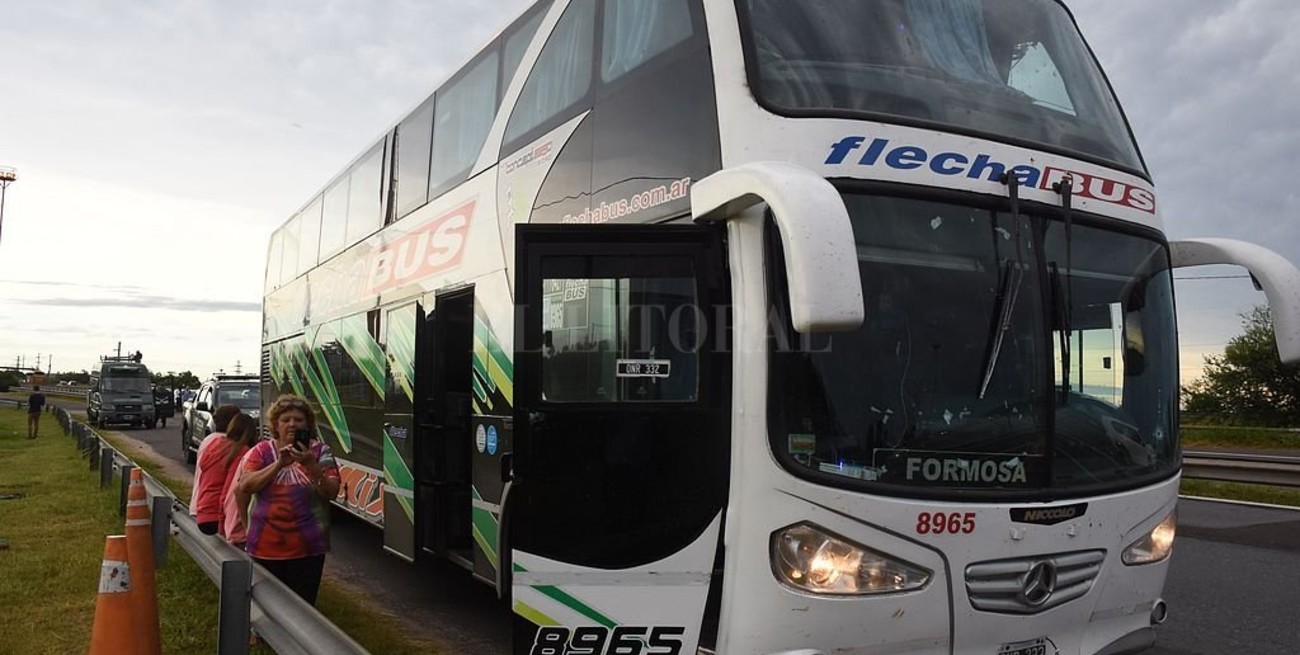 Comunicado de Flecha Bus por el colectivo baleado en la Ruta 168