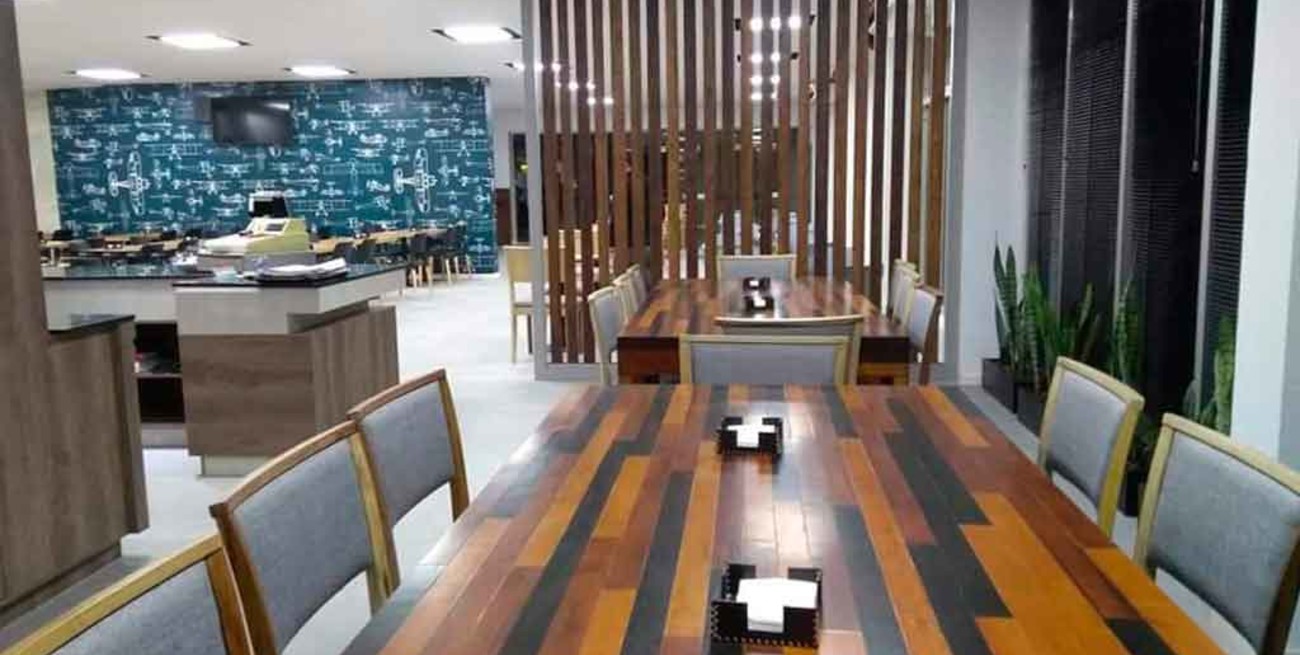 Presentaron el nuevo bar y el avance de obras en el Aeropuerto Metropolitano