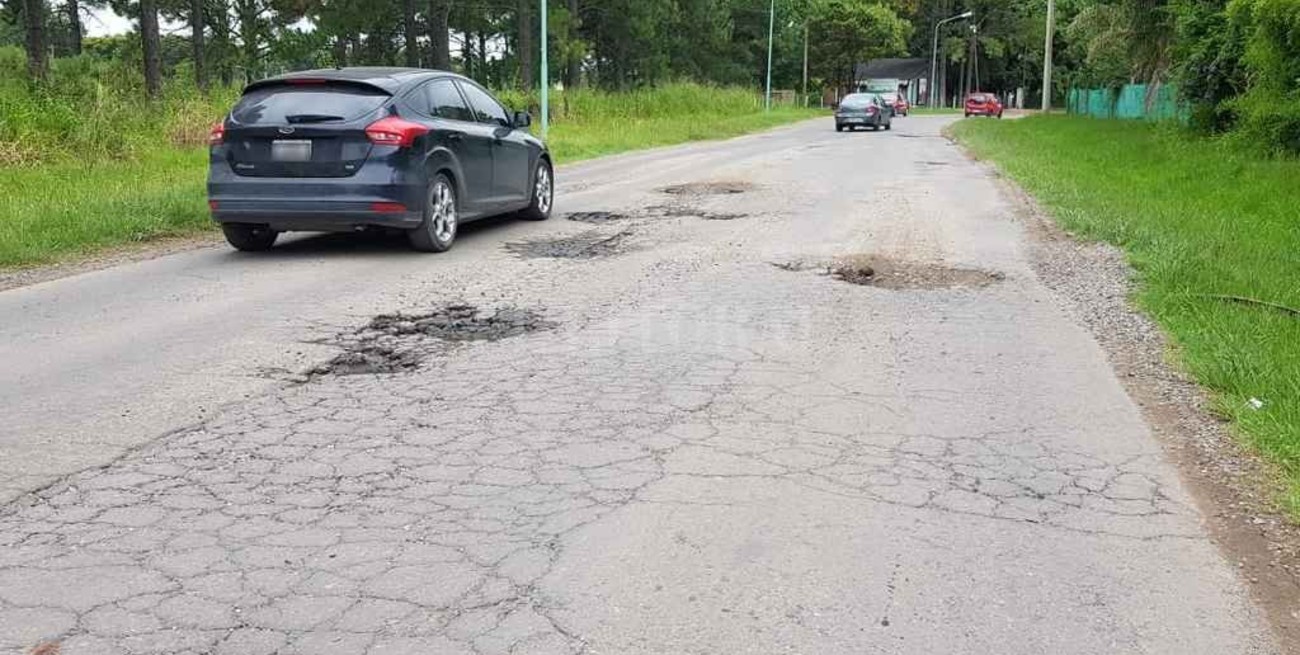 Advierten por el deterioro de las colectoras y accesos a los countries