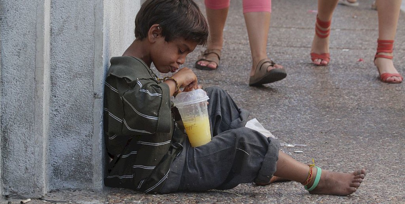 Unicef prevé un 63 % de pobreza infantil a fin de año