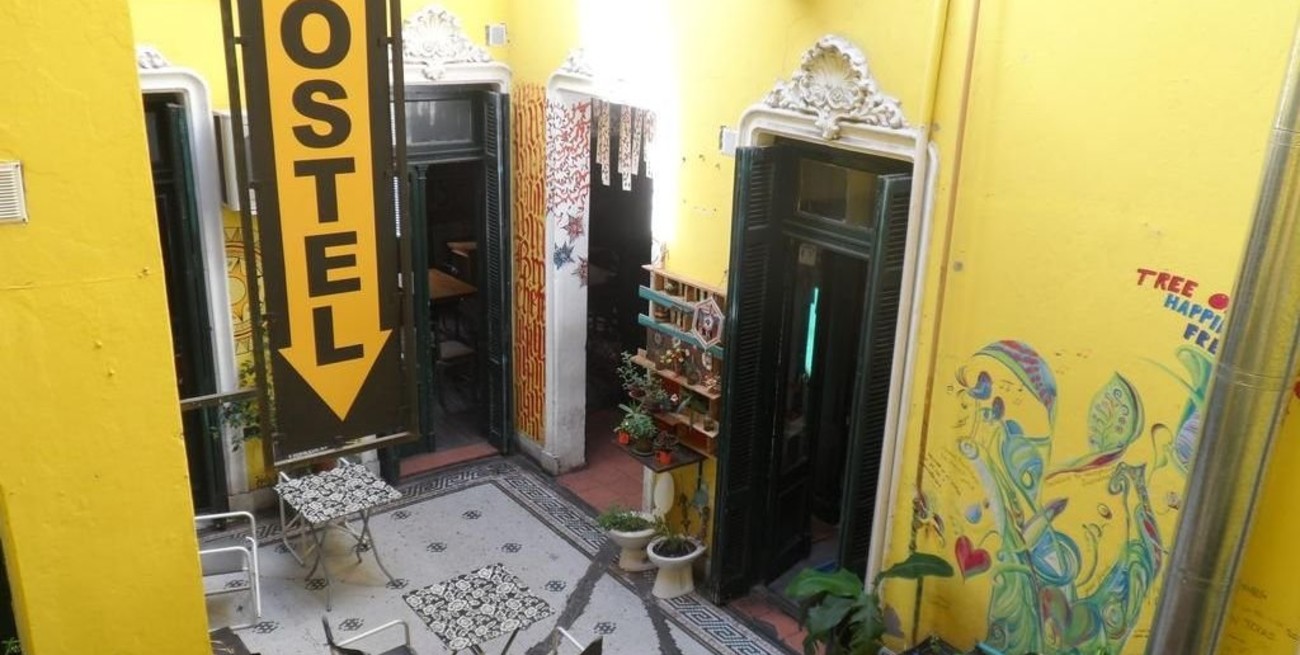 Hostels de Rosario le encuentran la vuelta para reinventarse en medio de la pandemia