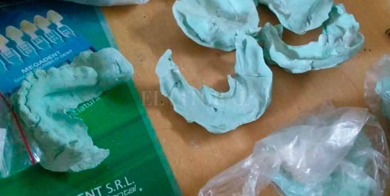 Desbarataron un taller ilegal de fabricación de prótesis dentales